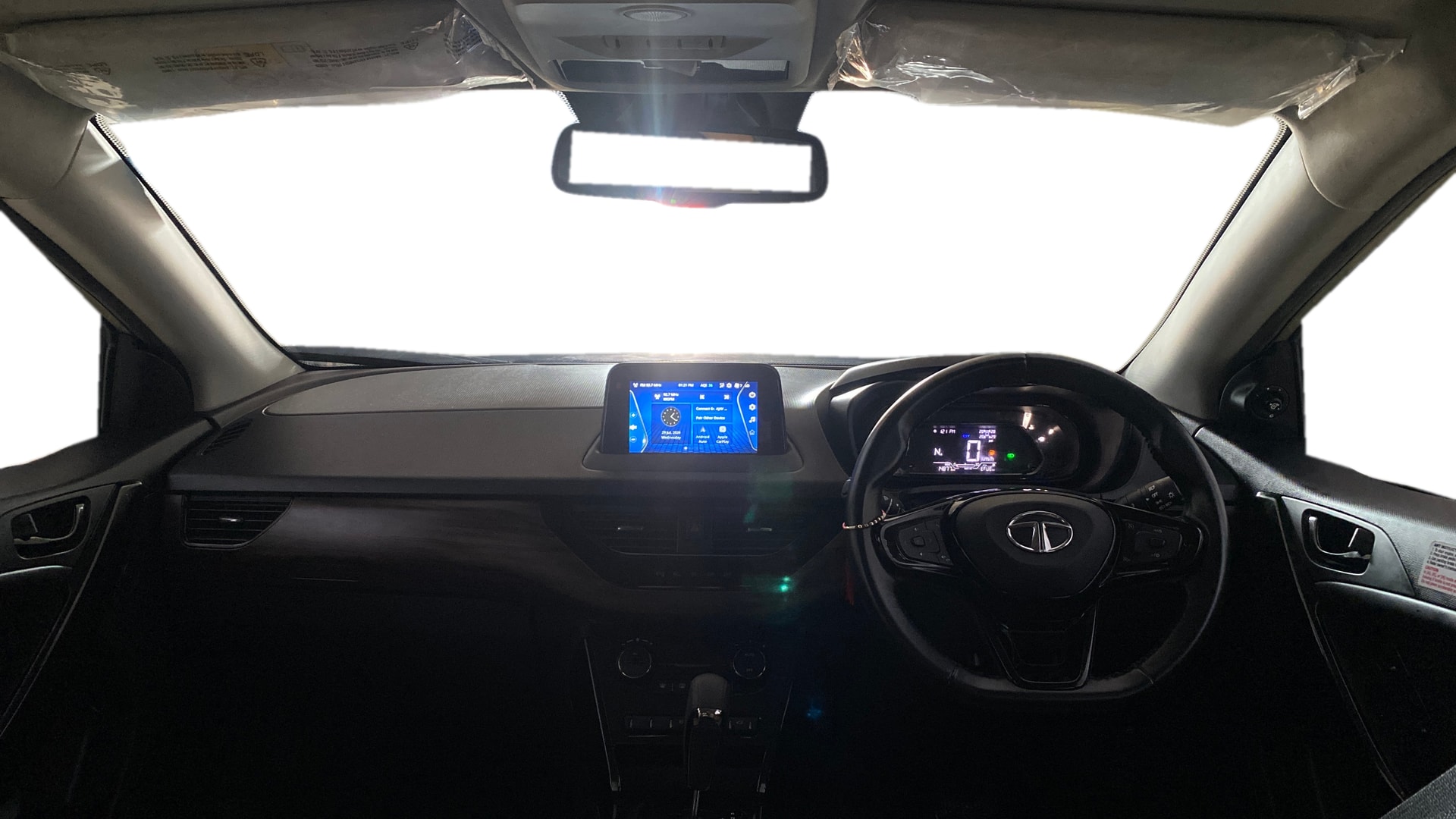 View 2022 Tata Nexon Revotron XE Image 15 Used 2022 Tata Nexon Revotron XE Image 15