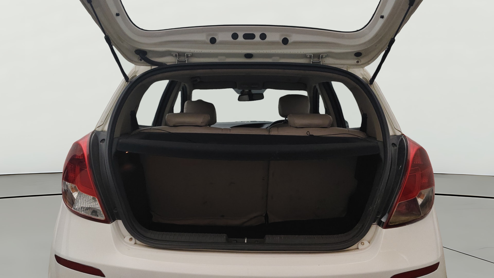 View 2014 Hyundai Elite i20 1.4 Era Diesel BS IV Image 37 Used 2014 Hyundai Elite i20 1.4 Era Diesel BS IV Image 37