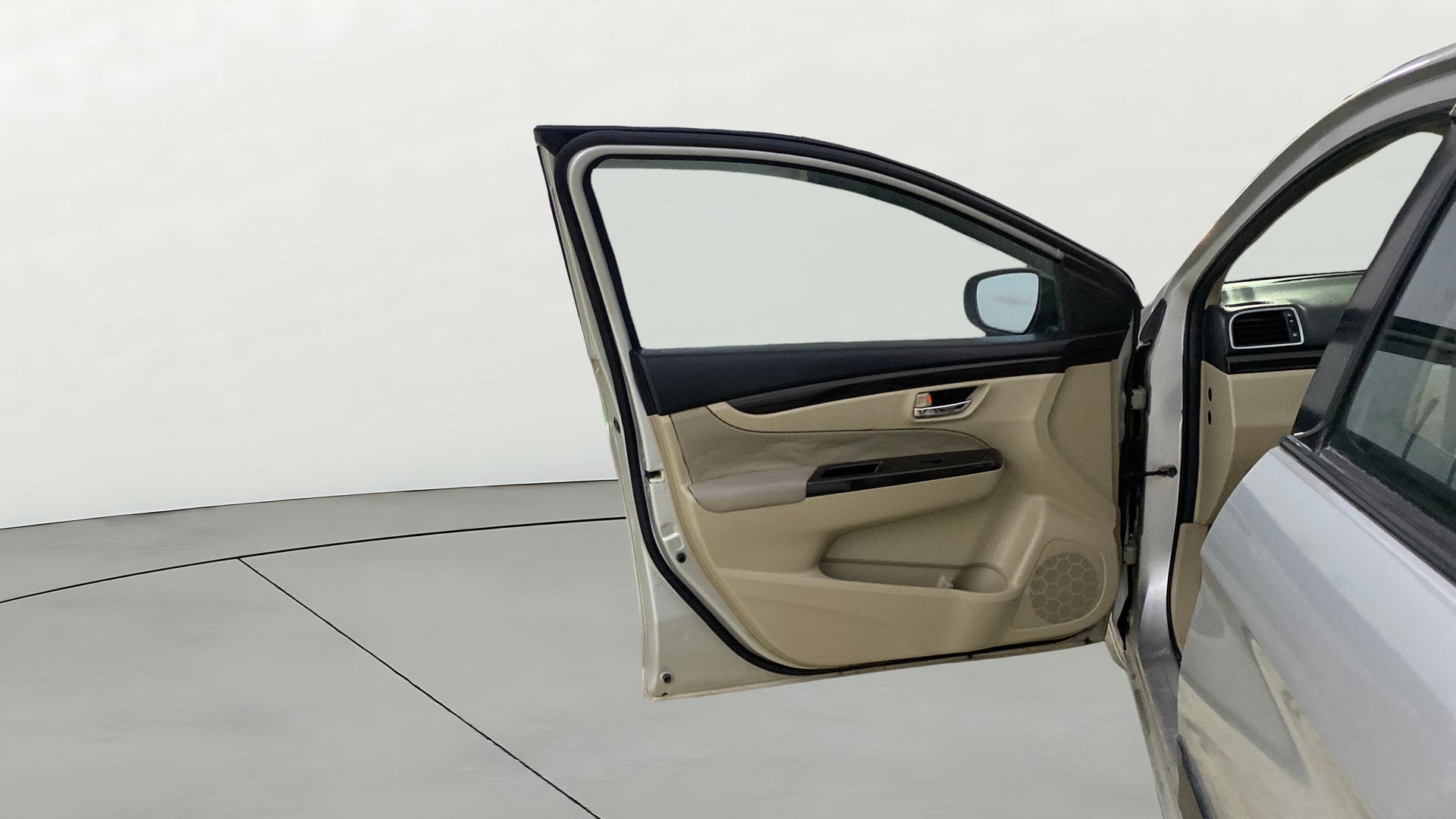 View 2016 Maruti Suzuki 1000 Base Variant Image 31 Used 2016 Maruti Suzuki 1000 Base Variant Image 31