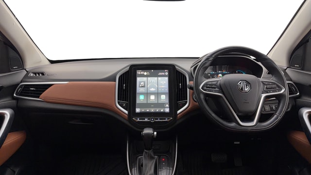 View MG Hector Plus Image 32 Used MG Hector Plus Image 32