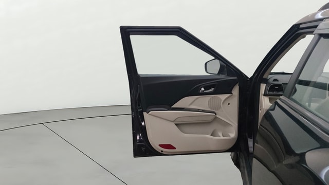 View Mahindra XUV300 Image 32 Used Mahindra XUV300 Image 32