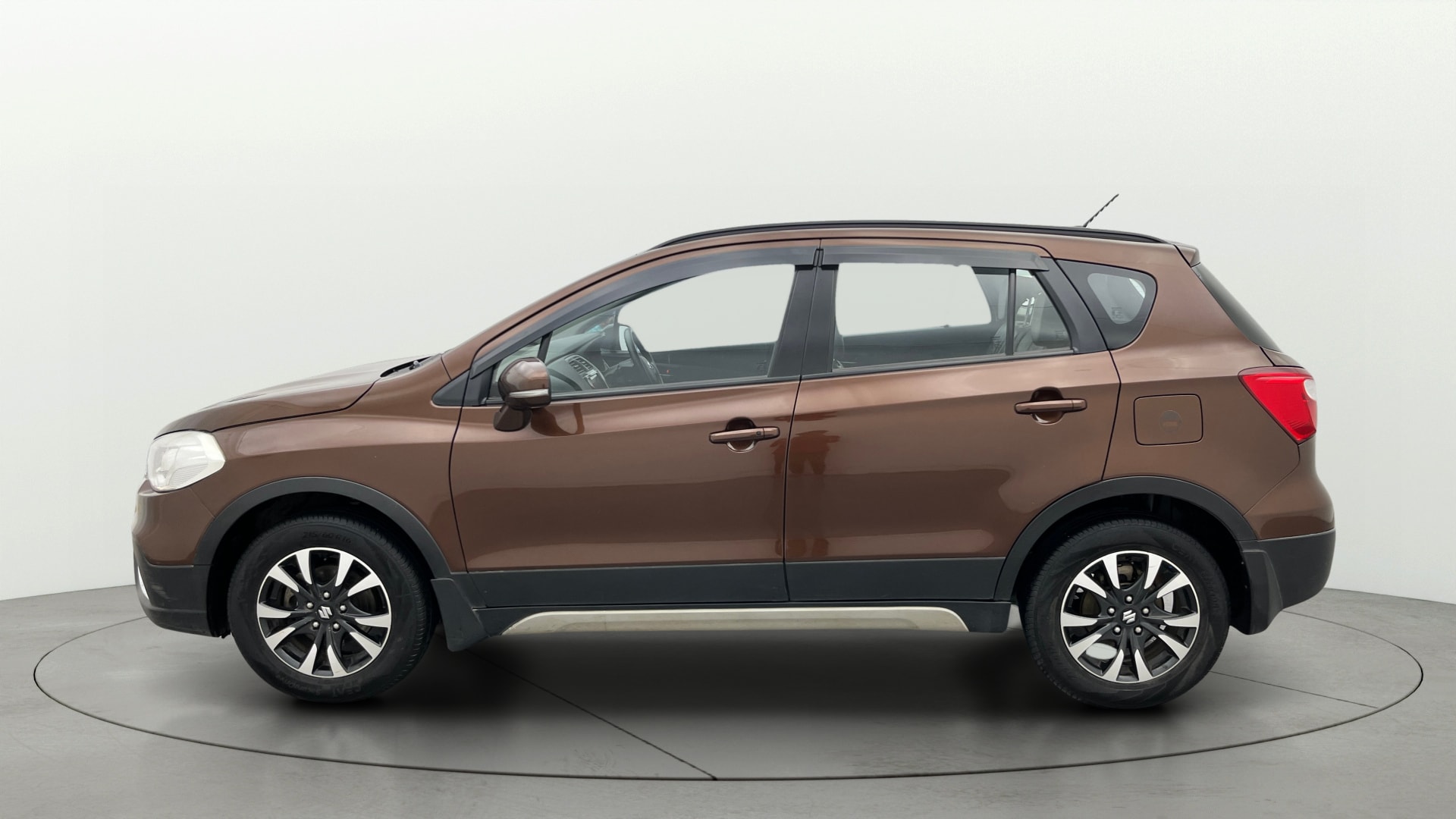 View 2021 Maruti Suzuki 1000 Base Variant Image 6 Used 2021 Maruti Suzuki 1000 Base Variant Image 6