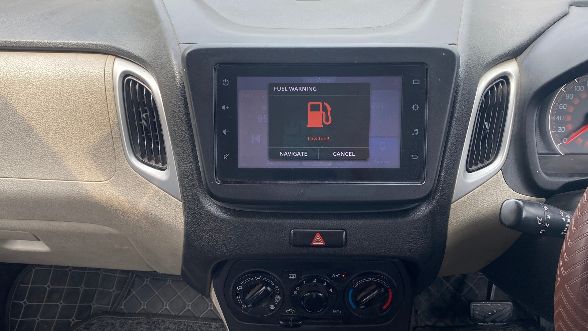 View 2020 Maruti Suzuki 1000 Base Variant Image 17 Used 2020 Maruti Suzuki 1000 Base Variant Image 17