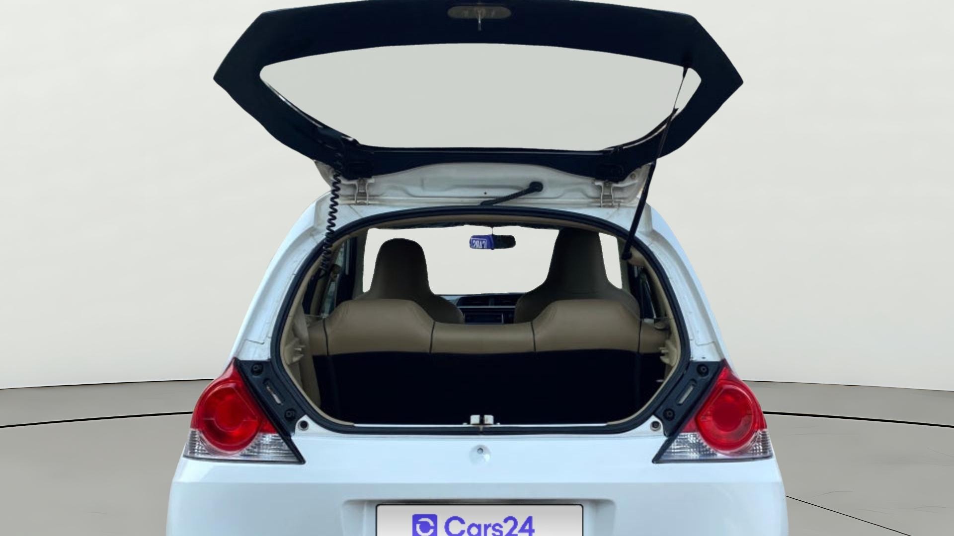 View 2018 Honda Brio S MT Petrol Image 16 Used 2018 Honda Brio S MT Petrol Image 16