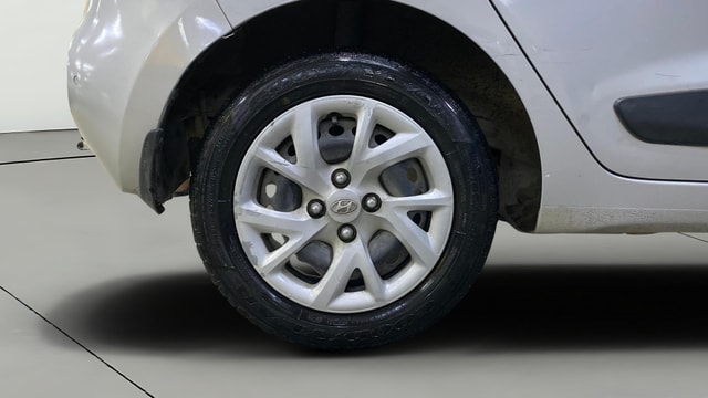 View Hyundai Grand i10 Image 24 Used Hyundai Grand i10 Image 24