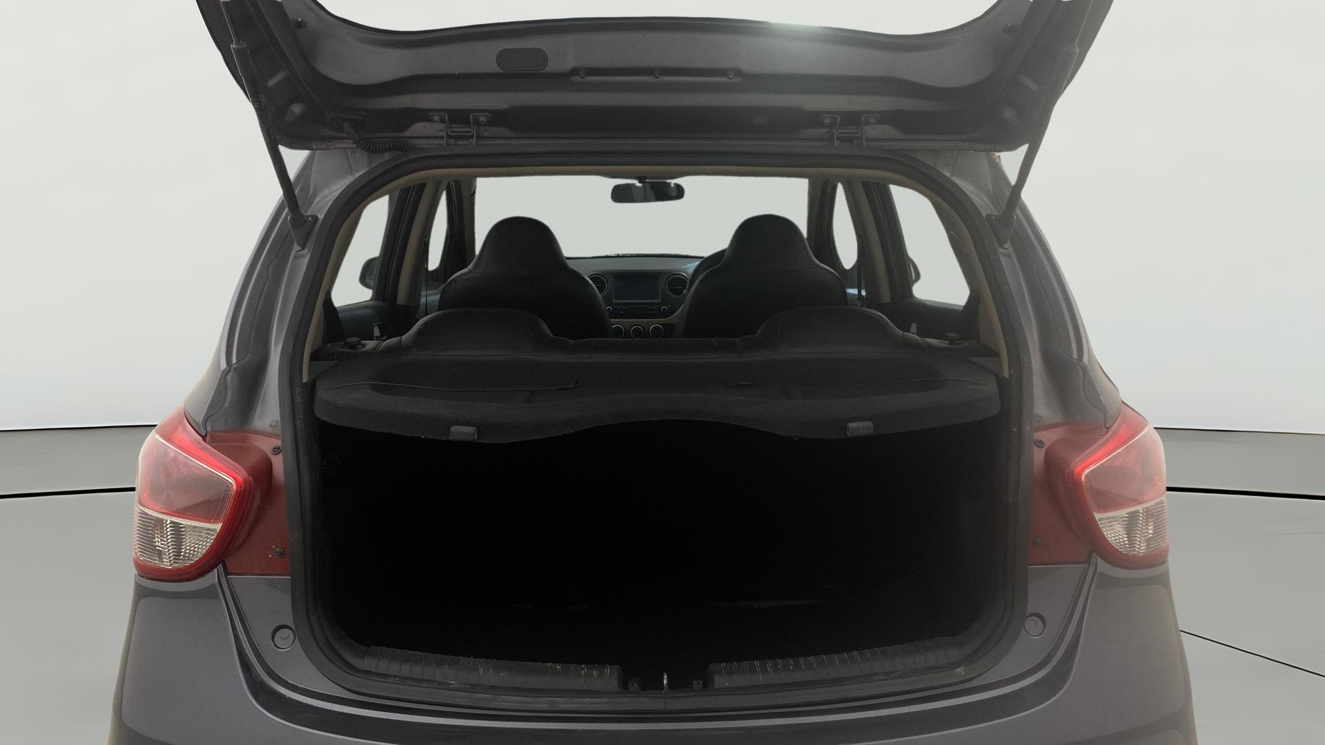 Used 2018 Hyundai Grand i10 Used 2018 Hyundai Grand i10