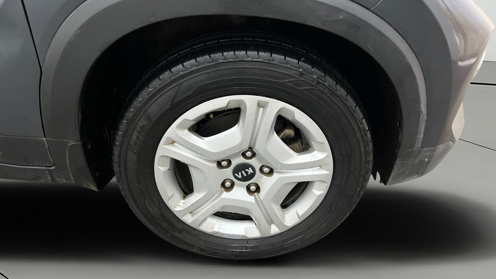 View 2021 Kia Sonet HTX iMT Petrol Image 43 Used 2021 Kia Sonet HTX iMT Petrol Image 43