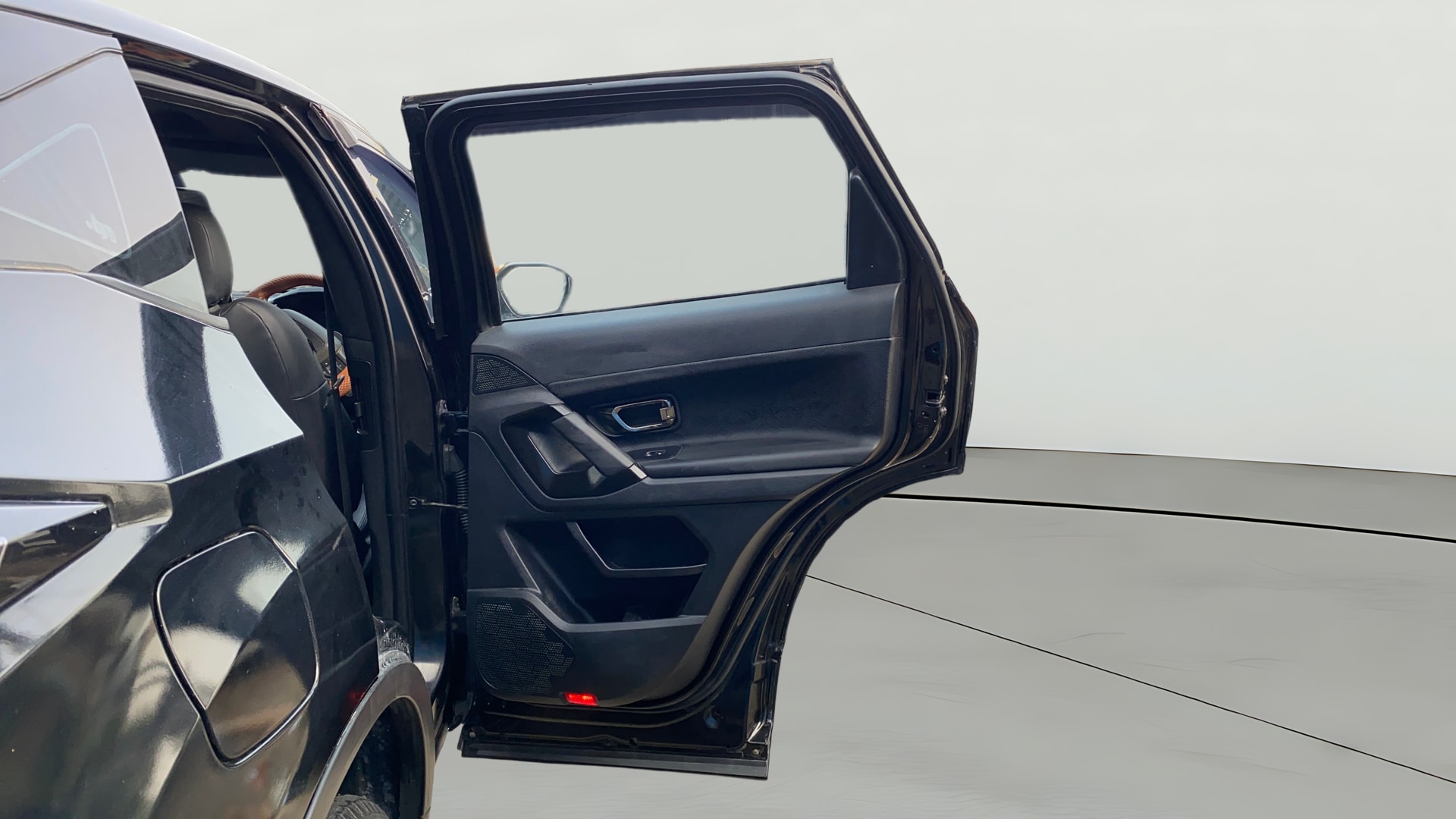 View 2022 Tata Harrier XE Image 5 Used 2022 Tata Harrier XE Image 5