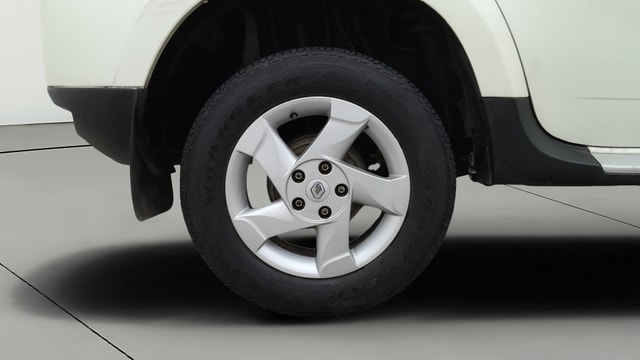 View Renault Duster Image 33 Used Renault Duster Image 33