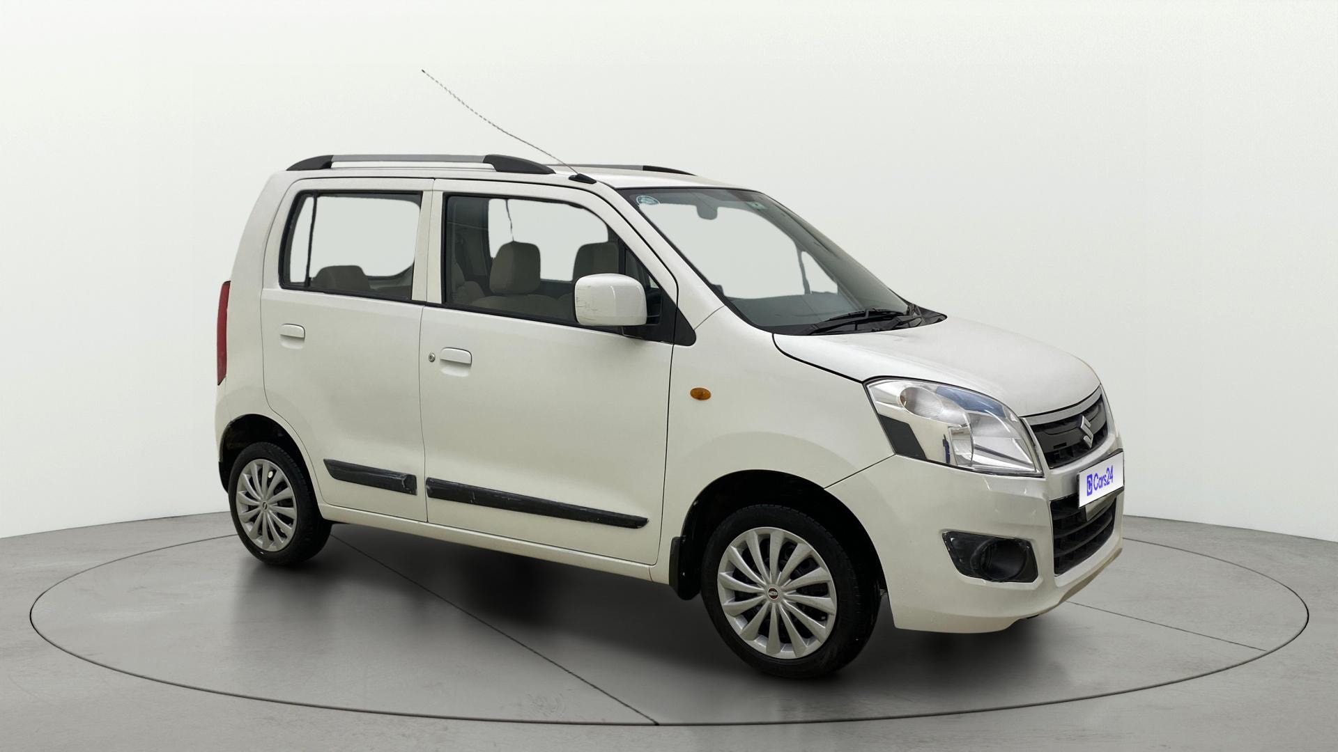 View 2017 Maruti Suzuki 1000 Base Variant Image 35 Used 2017 Maruti Suzuki 1000 Base Variant Image 35