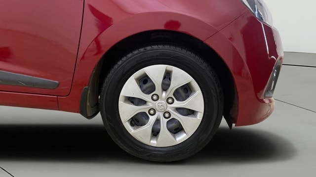 View Hyundai Xcent Image 39 Used Hyundai Xcent Image 39