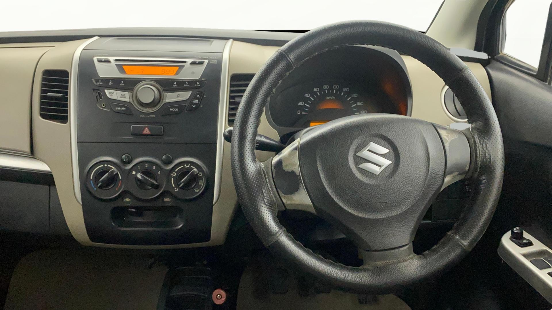 View 2015 Maruti Suzuki 1000 Base Variant Image 20 Used 2015 Maruti Suzuki 1000 Base Variant Image 20