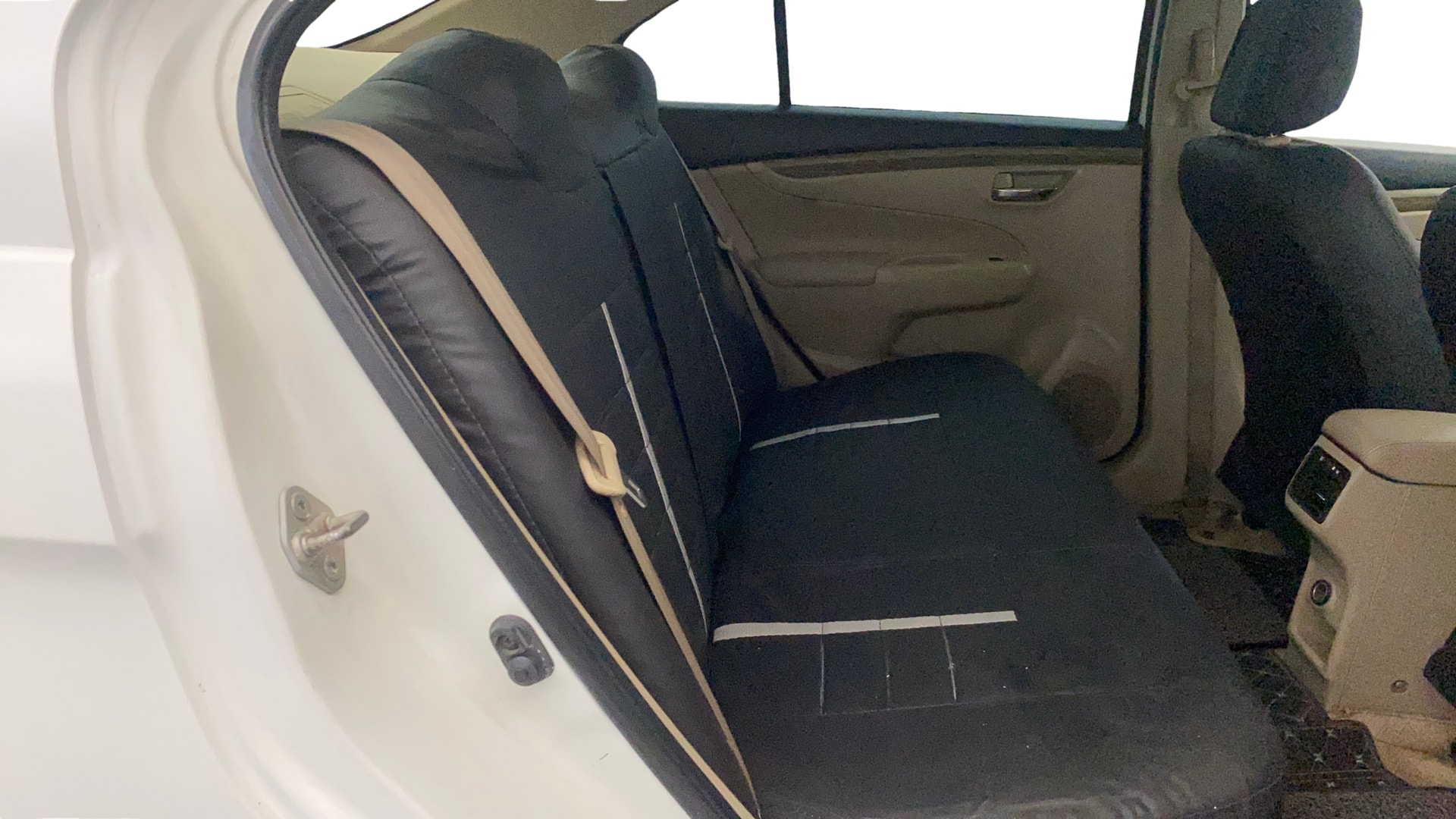 View 2019 Maruti Suzuki 1000 Base Variant Image 28 Used 2019 Maruti Suzuki 1000 Base Variant Image 28