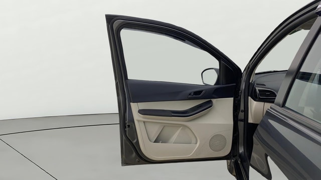 View Tata Tigor Image 31 Used Tata Tigor Image 31