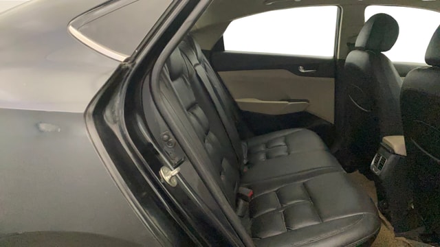 View Hyundai Verna Image 10 Used Hyundai Verna Image 10