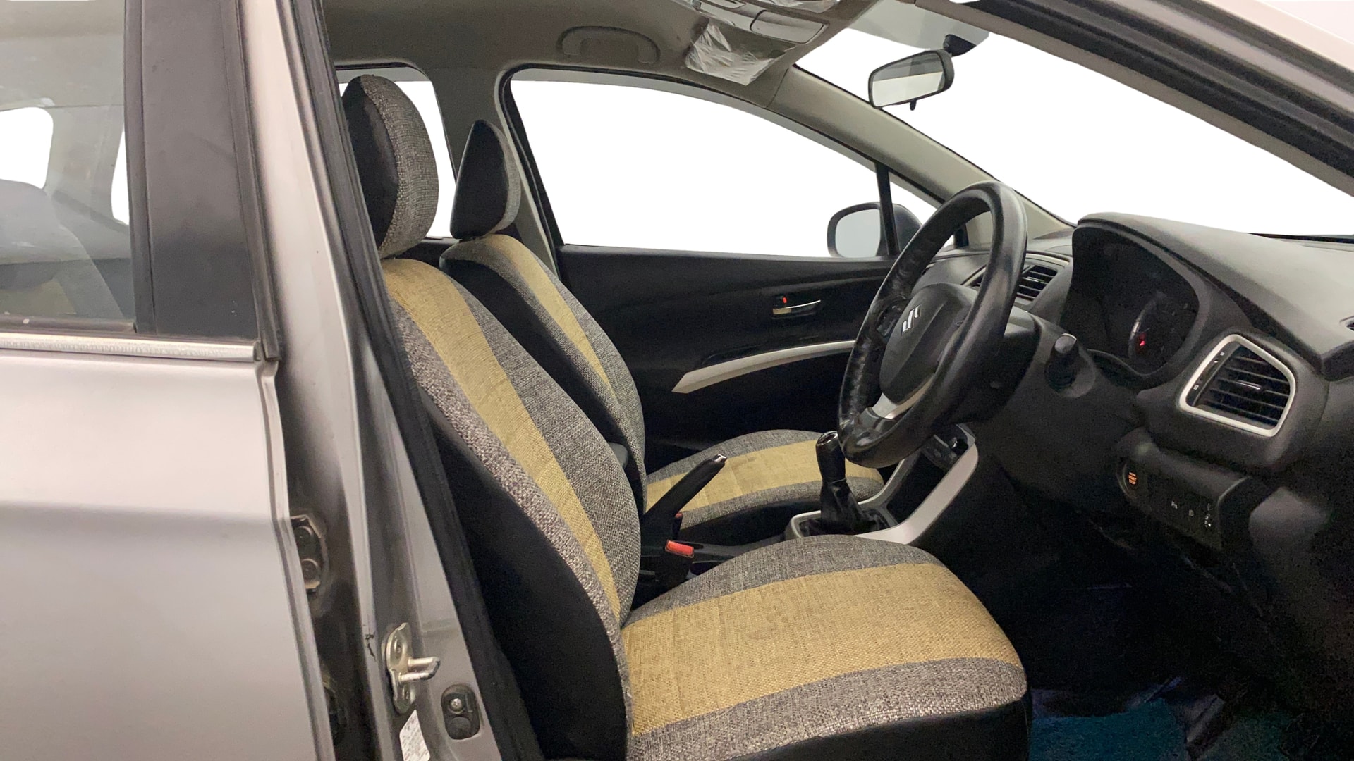 Used 2016 Maruti Suzuki 1000 Used 2016 Maruti Suzuki 1000