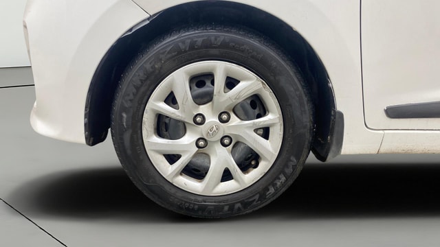 View Hyundai Grand i10 Image 27 Used Hyundai Grand i10 Image 27