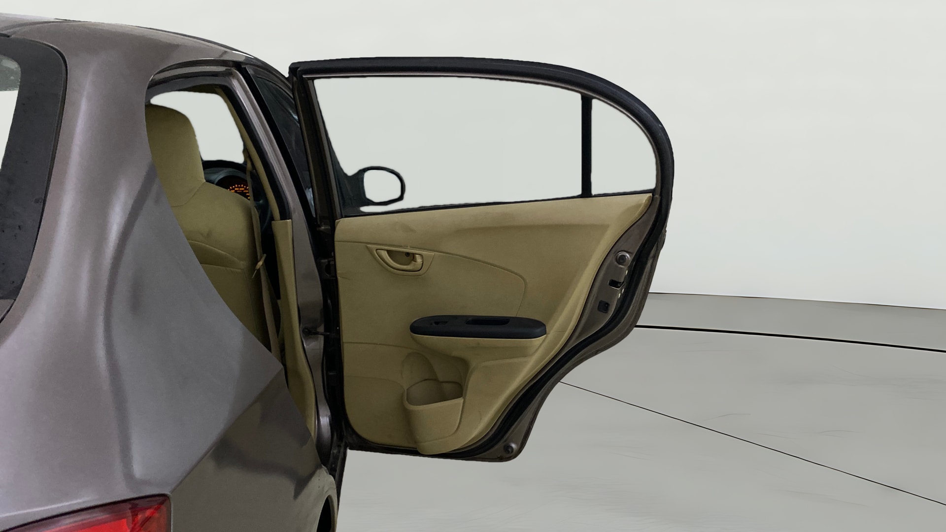 View 2014 Honda Amaze E MT Petrol BS IV Image 7 Used 2014 Honda Amaze E MT Petrol BS IV Image 7