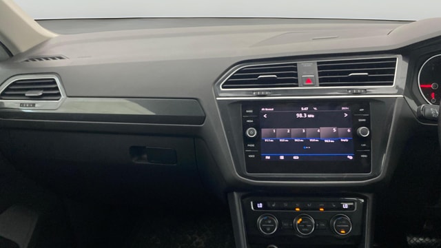 View Volkswagen Tiguan Image 18 Used Volkswagen Tiguan Image 18
