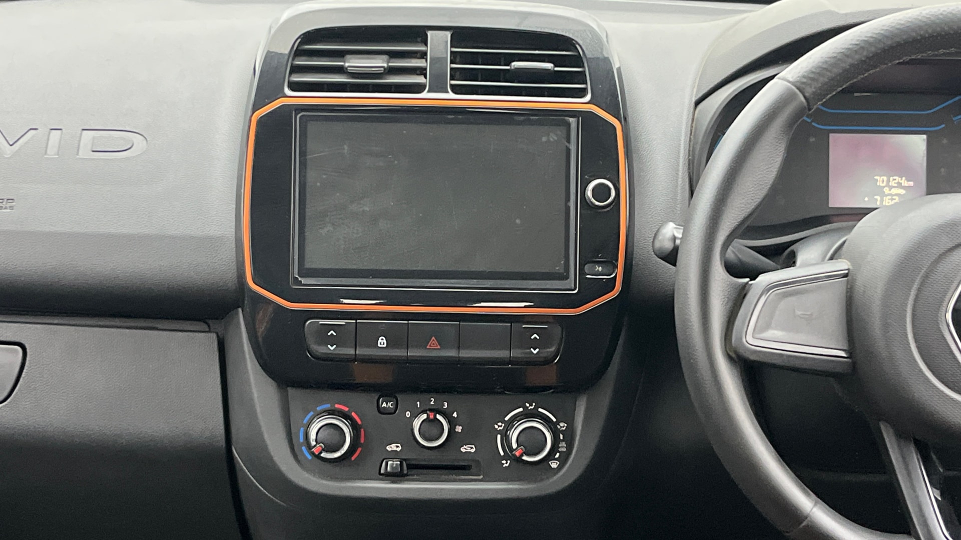 View 2021 Renault Kwid Climber (O) Easy-R Image 17 Used 2021 Renault Kwid Climber (O) Easy-R Image 17