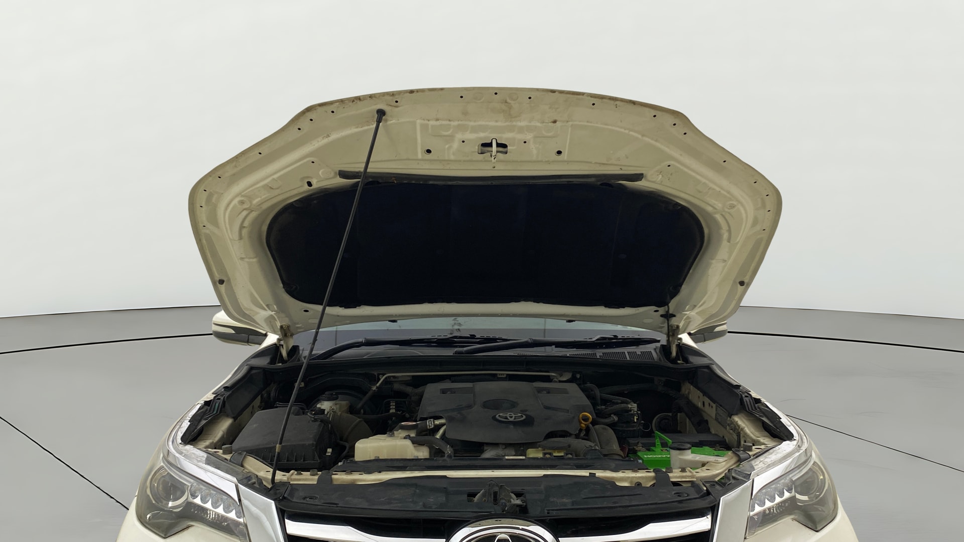 View 2017 Toyota Fortuner 2.8 4X2 MT Image 21 Used 2017 Toyota Fortuner 2.8 4X2 MT Image 21