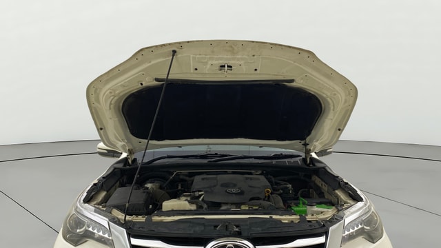 View Toyota Fortuner Image 21 Used Toyota Fortuner Image 21