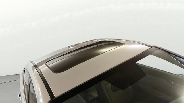 View Hyundai Verna Image 7 Used Hyundai Verna Image 7
