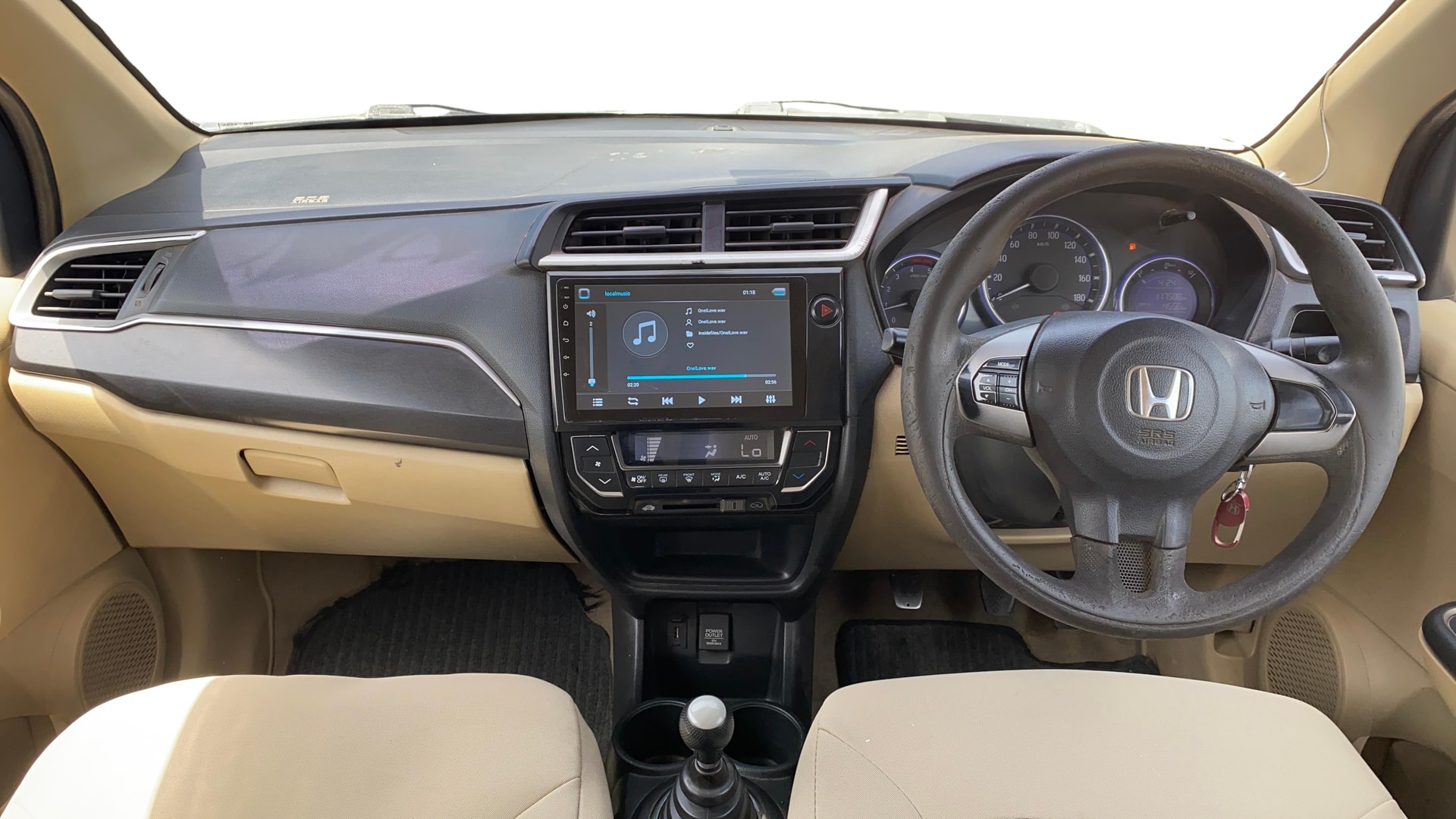 View 2017 Honda Amaze E MT Petrol BS IV Image 15 Used 2017 Honda Amaze E MT Petrol BS IV Image 15