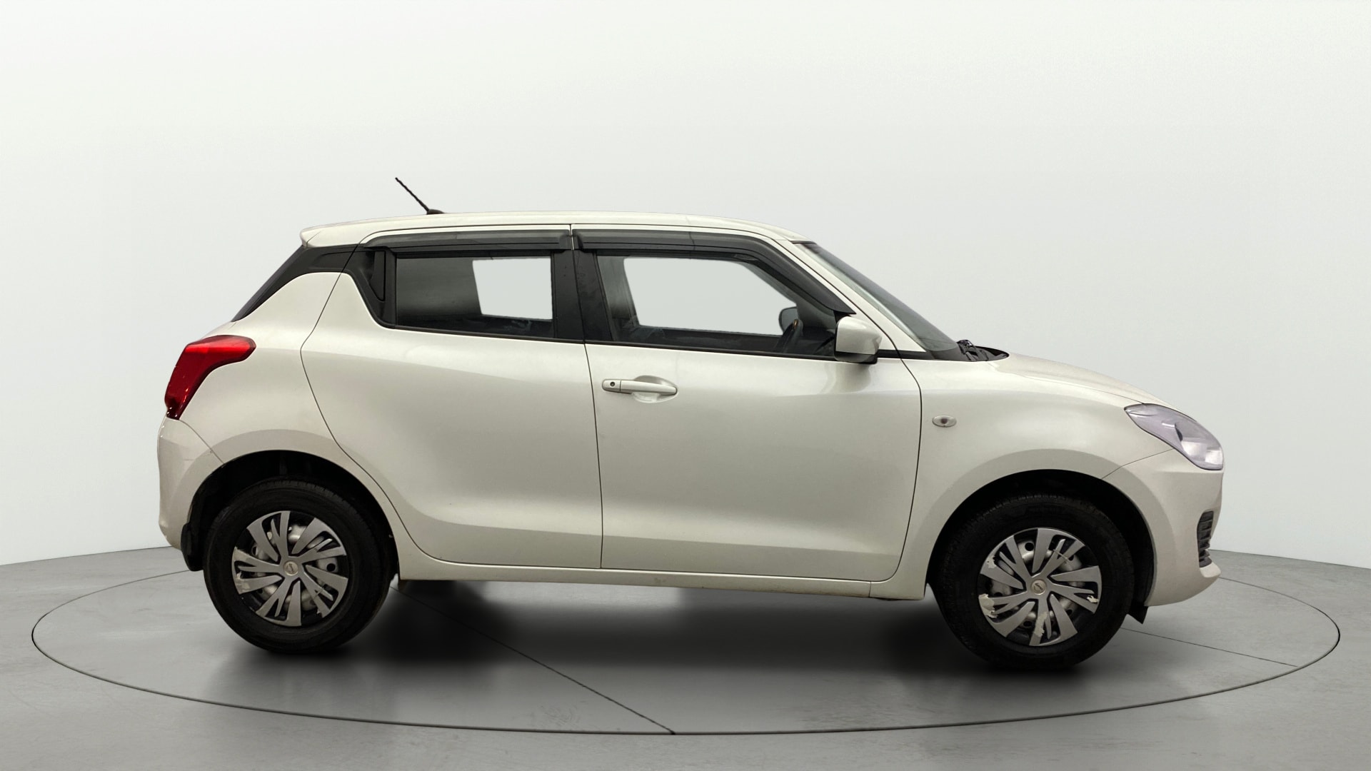 View 2023 Maruti Suzuki 1000 Base Variant Image 8 Used 2023 Maruti Suzuki 1000 Base Variant Image 8