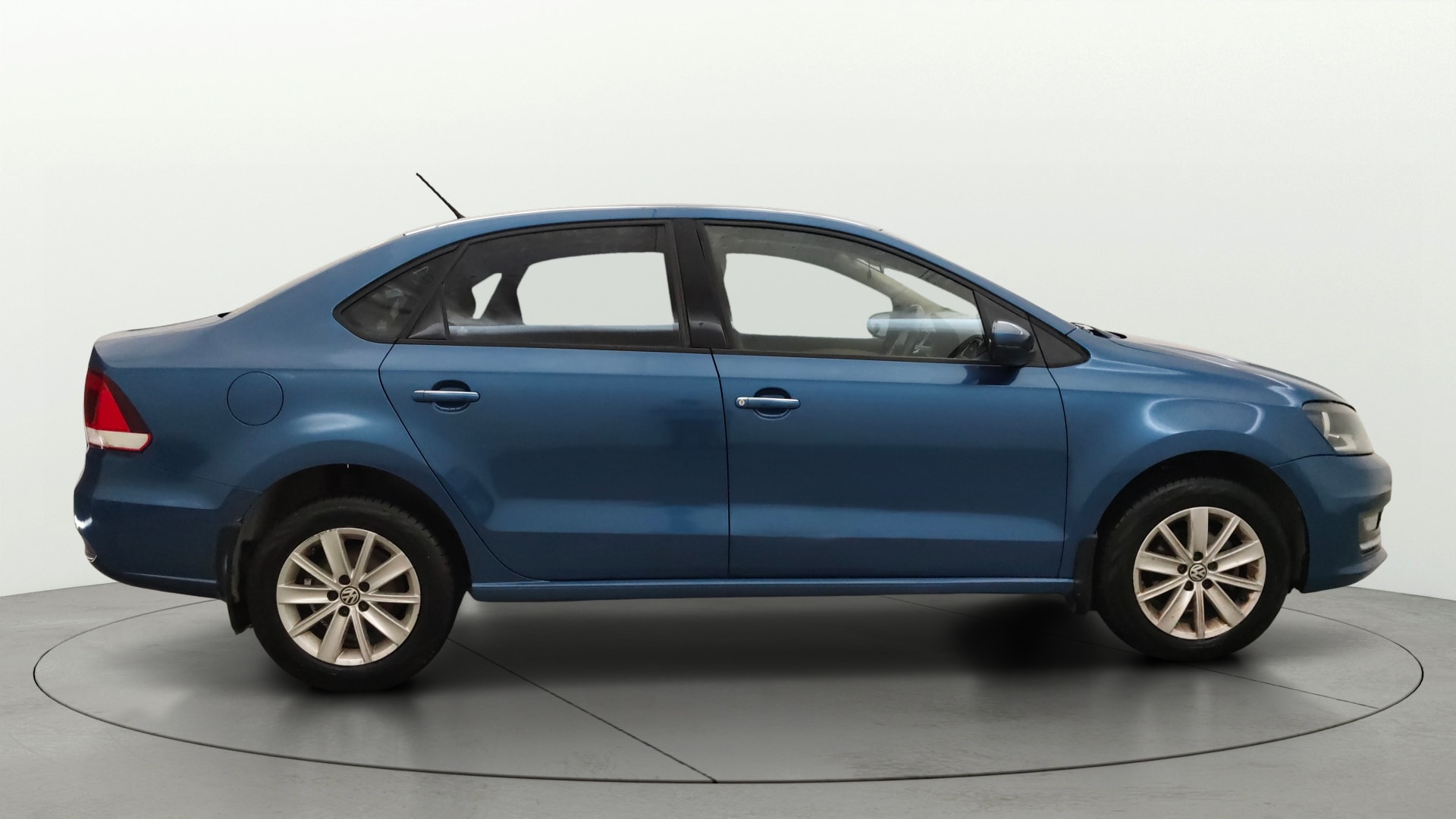 View 2017 Volkswagen Vento 1.2 L TSI Comfortline Petrol AT Image 8 Used 2017 Volkswagen Vento 1.2 L TSI Comfortline Petrol AT Image 8