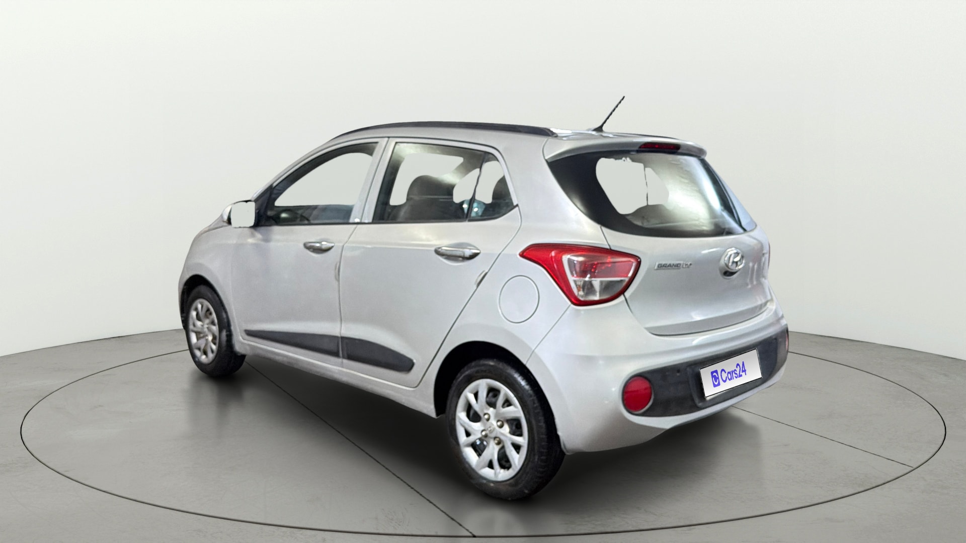 Used 2018 Hyundai Grand i10 Used 2018 Hyundai Grand i10