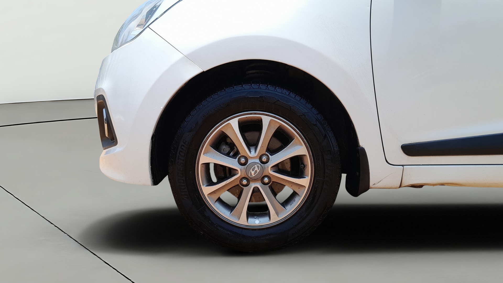 View 2014 Hyundai Grand i10 1.2 Asta Petrol Image 27 Used 2014 Hyundai Grand i10 1.2 Asta Petrol Image 27