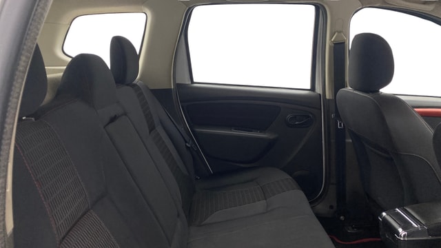 View Renault Duster Image 36 Used Renault Duster Image 36