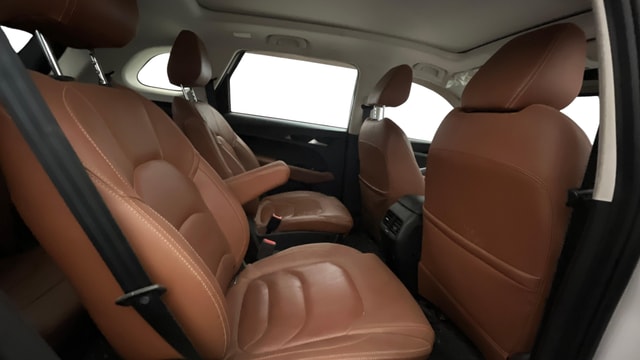 View MG Hector Plus Image 38 Used MG Hector Plus Image 38