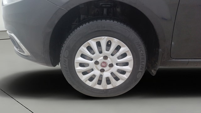 View Fiat Punto Evo Image 28 Used Fiat Punto Evo Image 28