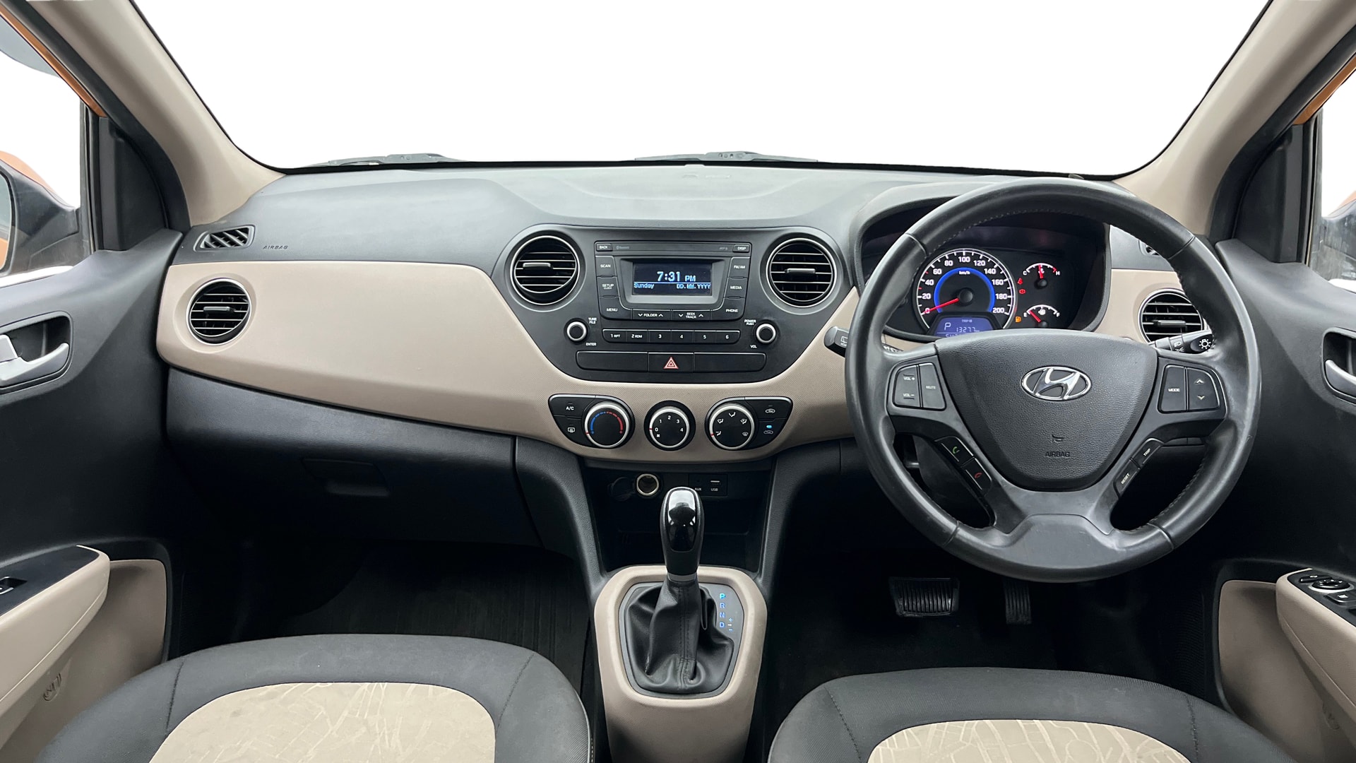 View 2016 Hyundai Grand i10 Asta AT 1.2 Kappa VTVT Image 15 Used 2016 Hyundai Grand i10 Asta AT 1.2 Kappa VTVT Image 15