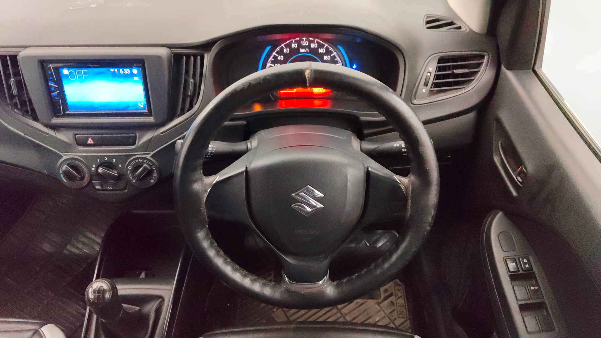 View 2021 Maruti Suzuki 1000 Base Variant Image 20 Used 2021 Maruti Suzuki 1000 Base Variant Image 20