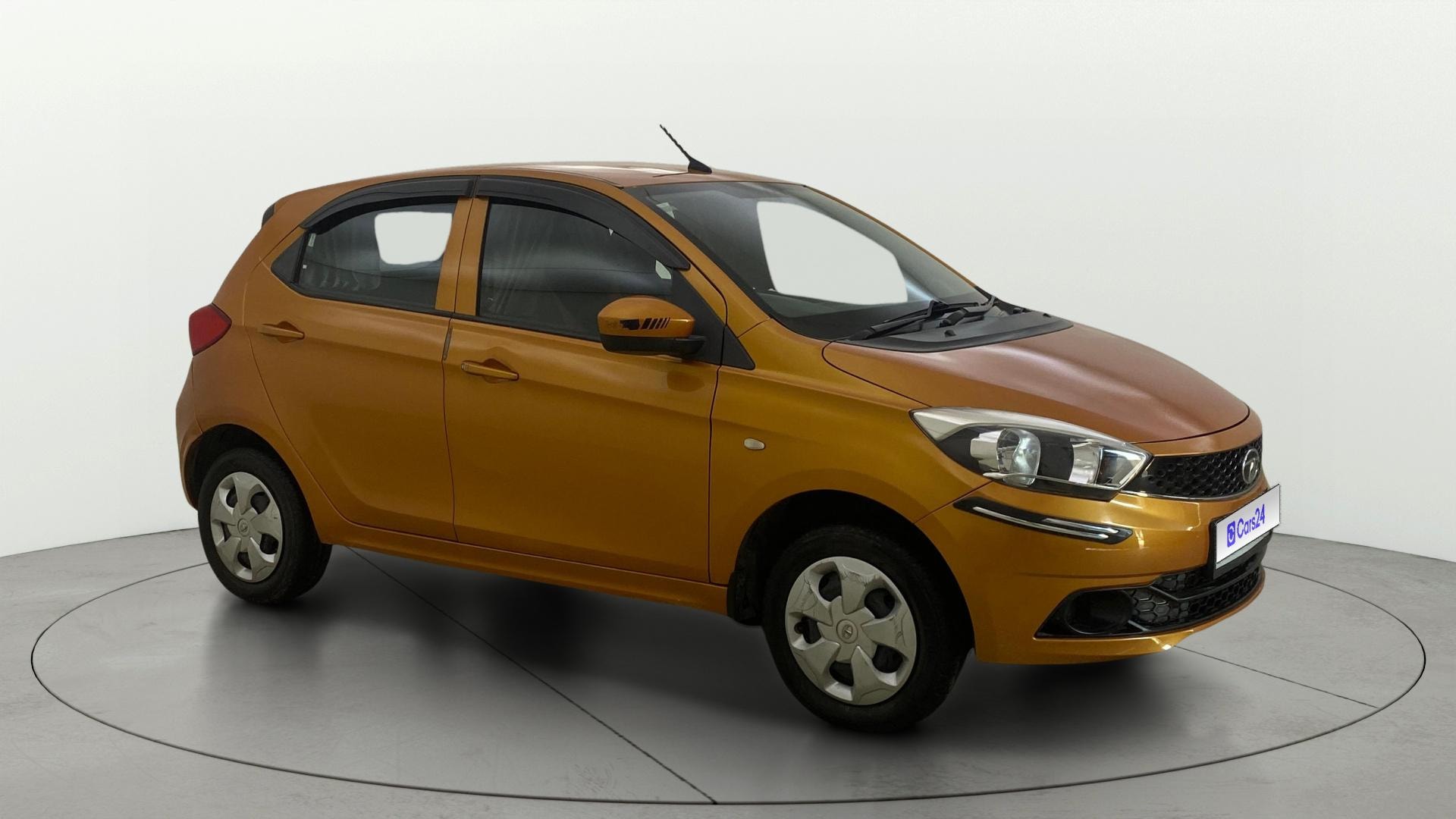 View 2018 Tata Tiago Revotorq XB Image 35 Used 2018 Tata Tiago Revotorq XB Image 35