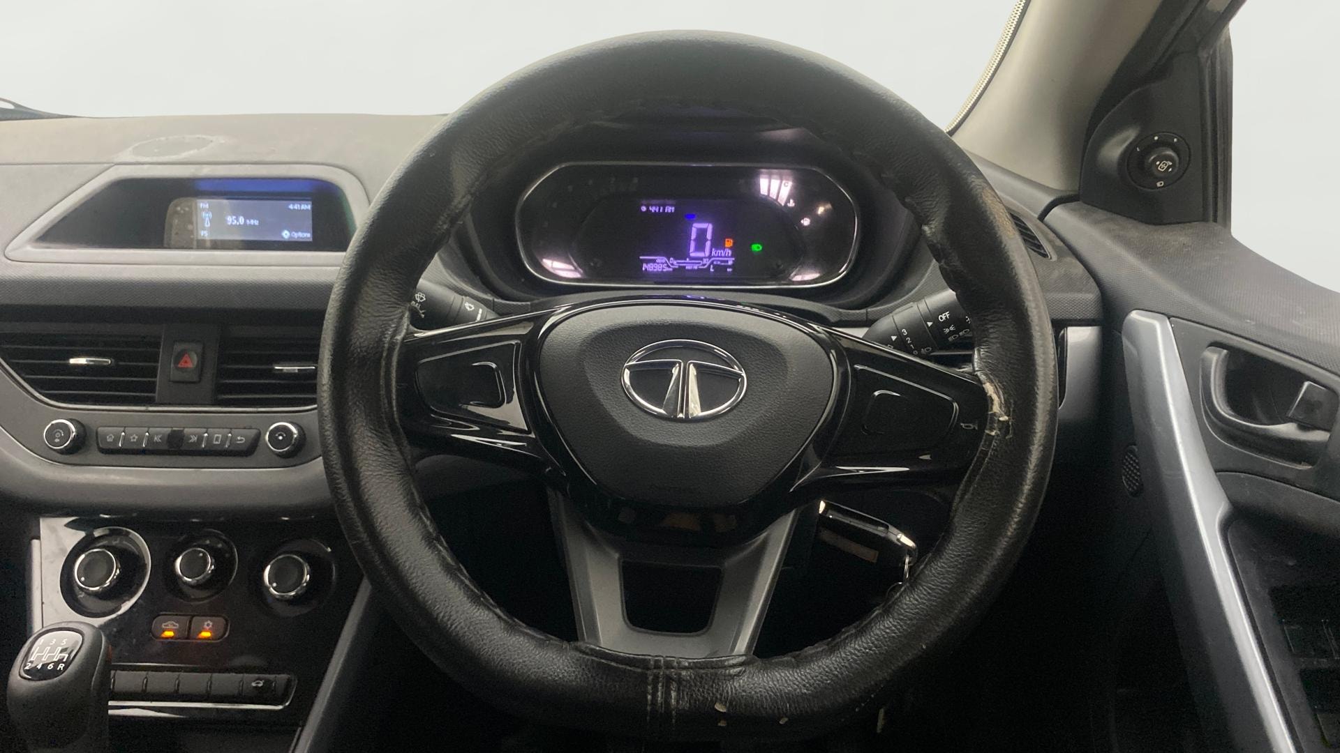 View 2020 Tata Nexon Revotron XM Image 20 Used 2020 Tata Nexon Revotron XM Image 20