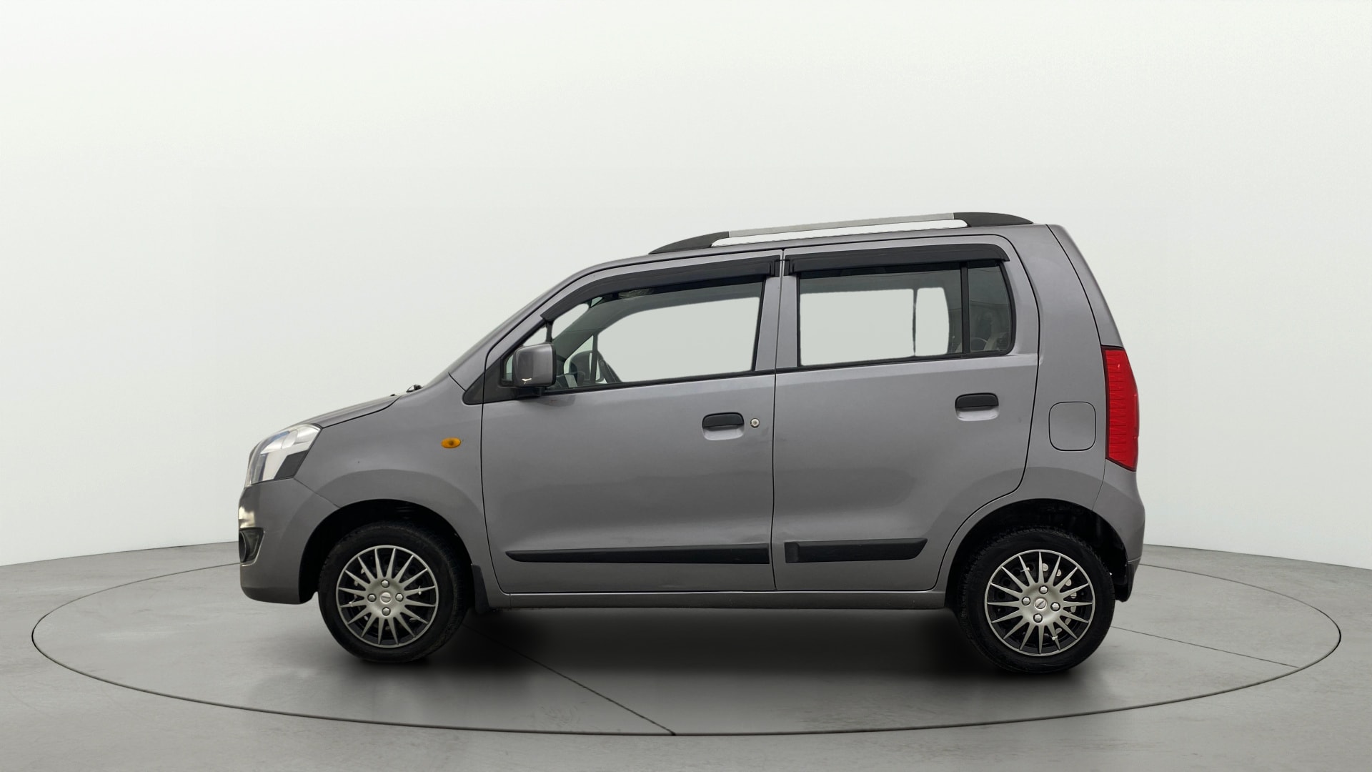 View 2016 Maruti Suzuki 1000 Base Variant Image 5 Used 2016 Maruti Suzuki 1000 Base Variant Image 5