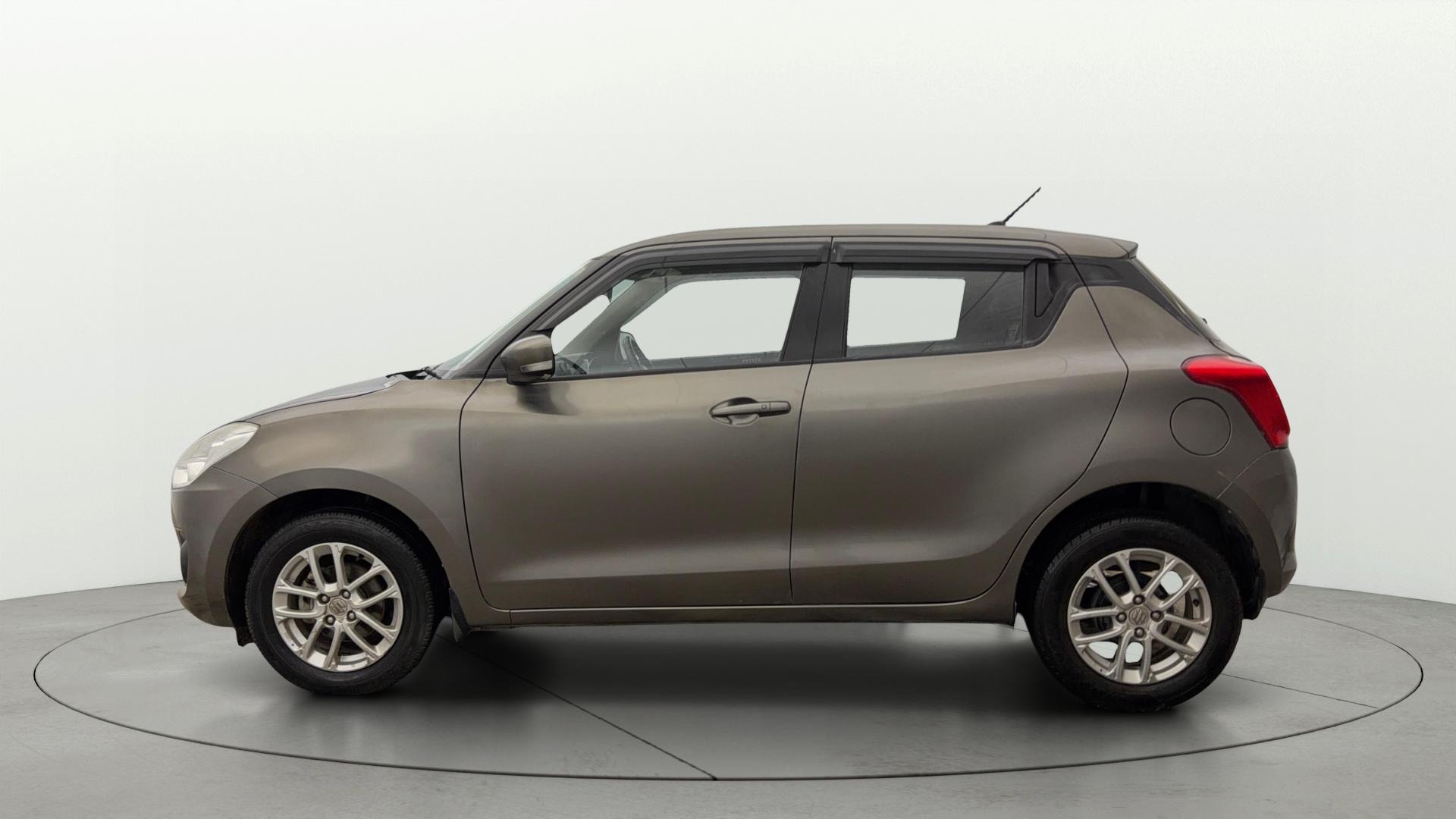 View 2022 Maruti Suzuki 1000 Base Variant Image 5 Used 2022 Maruti Suzuki 1000 Base Variant Image 5
