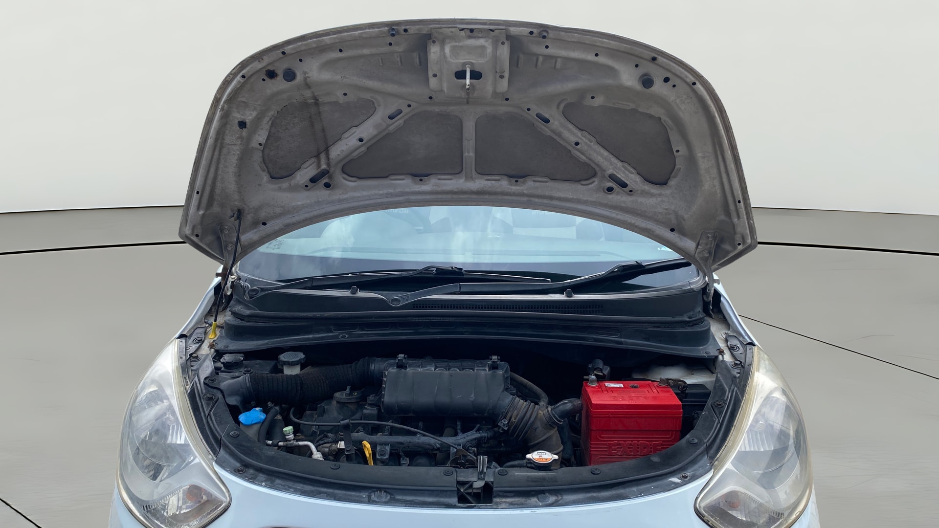 View 2013 Hyundai i10 1.2 Magna MT Image 31 Used 2013 Hyundai i10 1.2 Magna MT Image 31