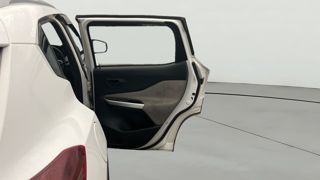 View Nissan Magnite Image 5 Used Nissan Magnite Image 5
