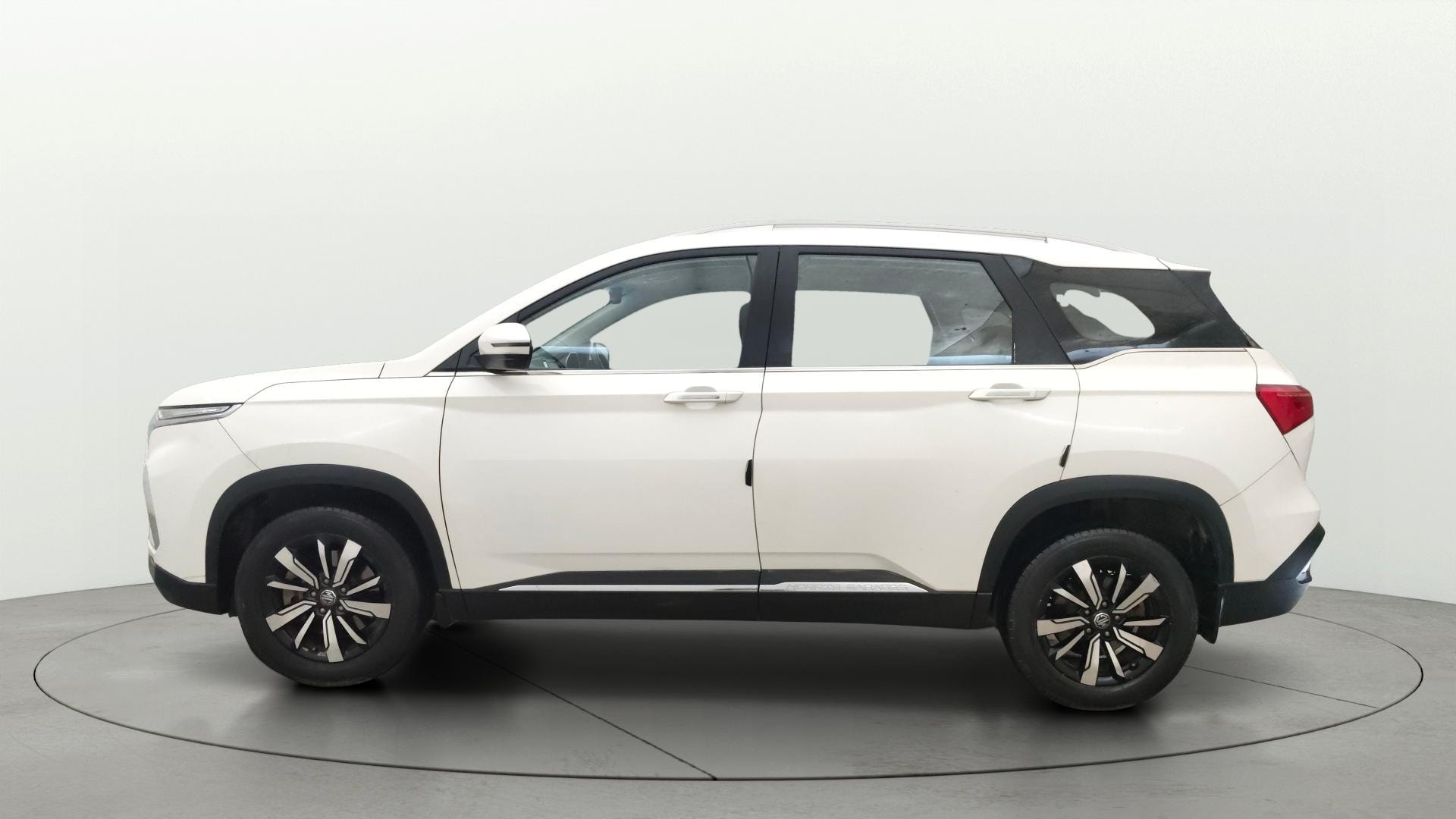 View 2019 MG Hector Sharp Petrol BS IV Image 6 Used 2019 MG Hector Sharp Petrol BS IV Image 6