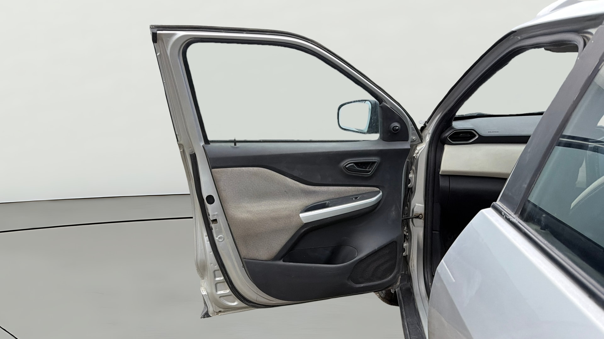 Used 2022 Nissan Magnite Used 2022 Nissan Magnite