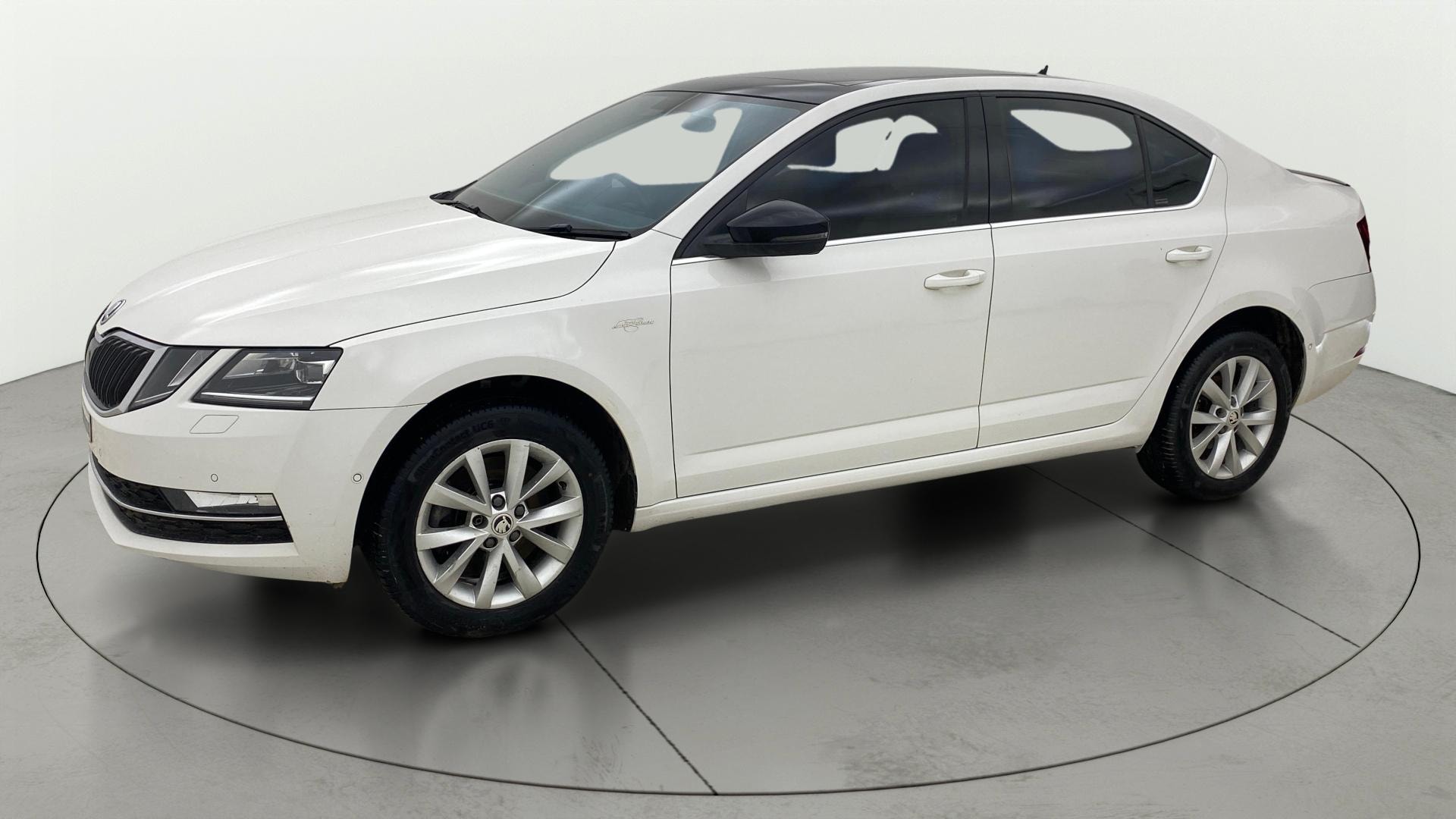 View 2018 Skoda Octavia 1.8 Style Plus TSI AT Image 22 Used 2018 Skoda Octavia 1.8 Style Plus TSI AT Image 22