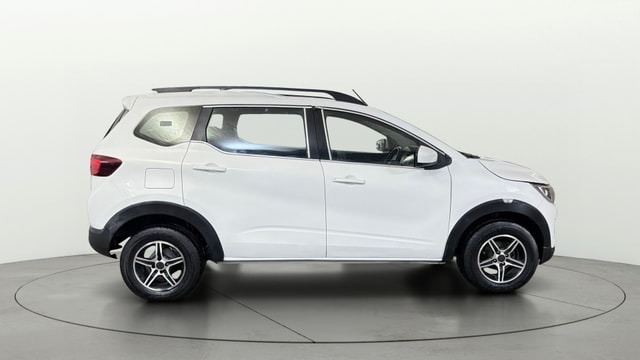 View Renault Triber Image 8 Used Renault Triber Image 8