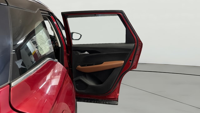 View MG Hector Plus Image 7 Used MG Hector Plus Image 7