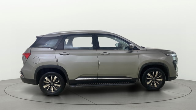 View MG Hector Plus Image 28 Used MG Hector Plus Image 28