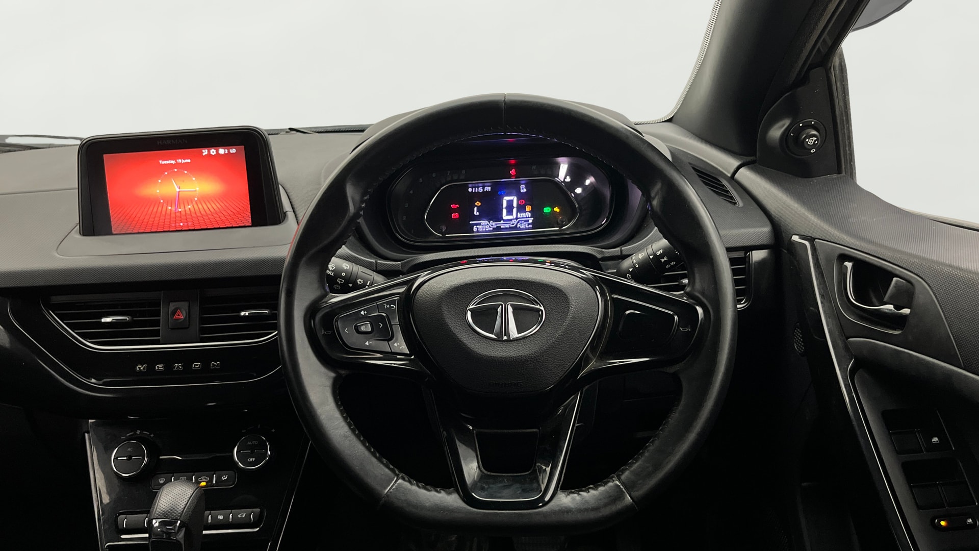 Used 2022 Tata Nexon Used 2022 Tata Nexon